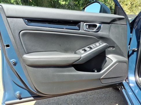 Used 2025 Honda Civic Sport Touring image 12