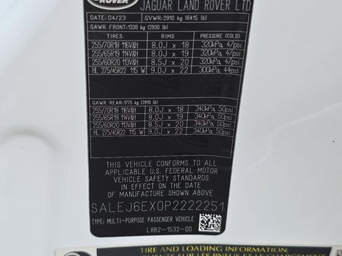 Certified 2023 Land Rover Defender 90 S AWD/4WD image 35