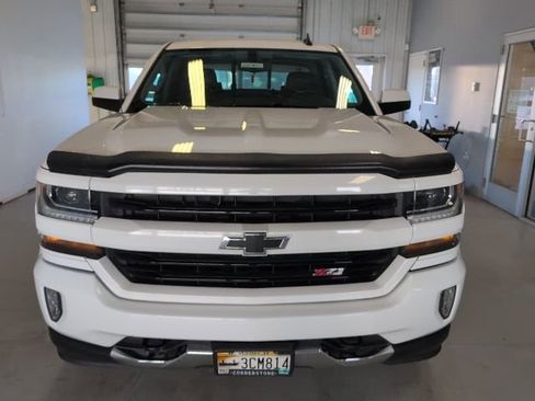 Used 2018 Chevrolet Silverado 1500 LT w/ All Star Edition image 6