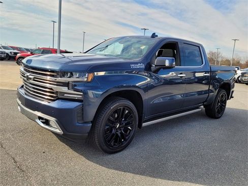 Used 2019 Chevrolet Silverado 1500 High Country image 3
