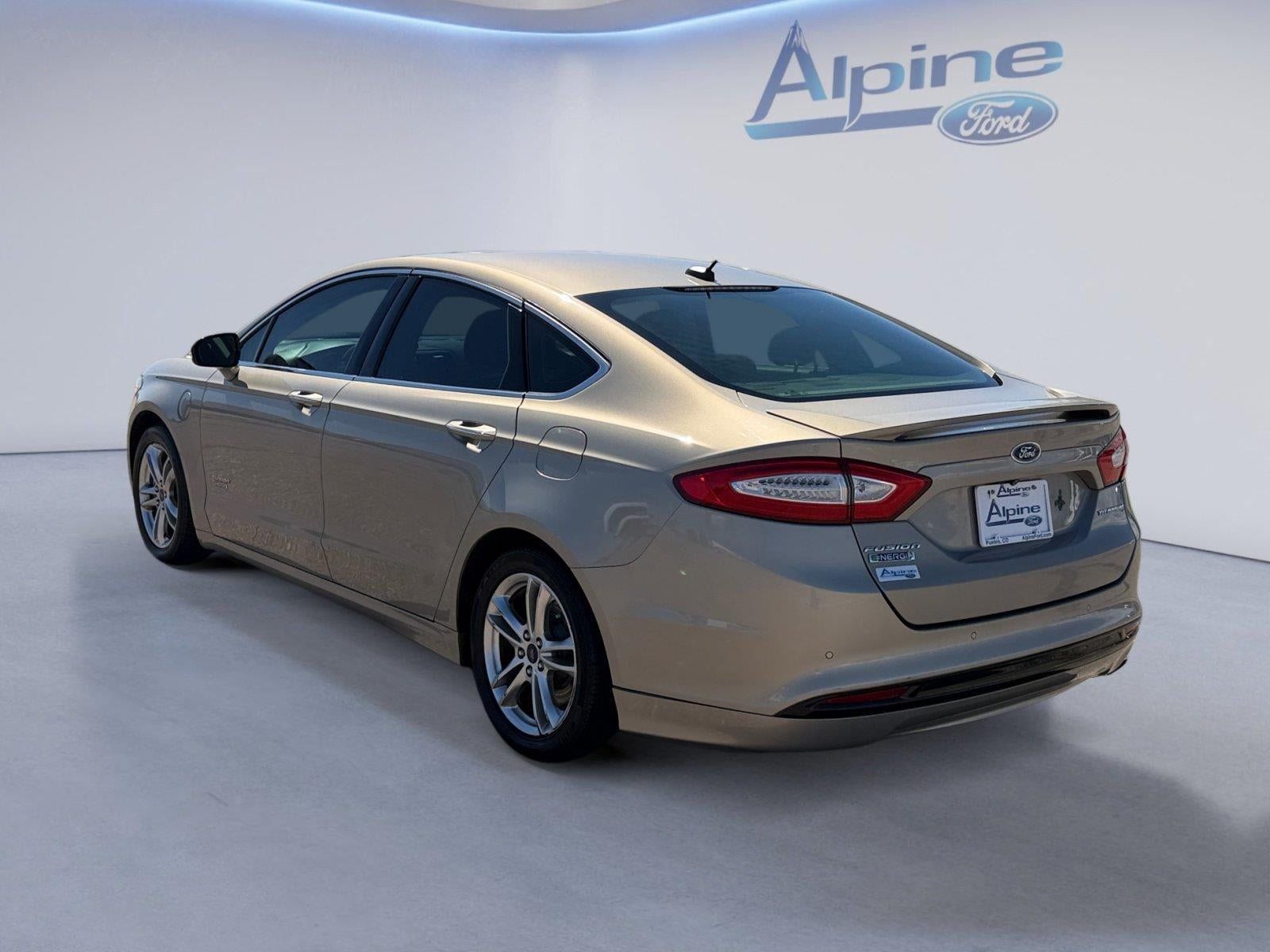 Used 2016 Ford Fusion Energi Titanium w/ Driver Assist Package FWD image 3