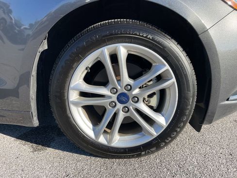 Used 2018 Ford Fusion S image 50