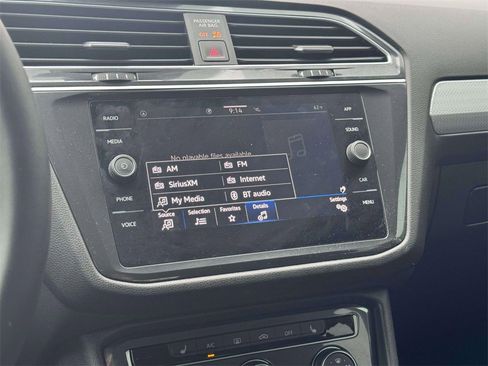Used 2024 Volkswagen Tiguan S image 15