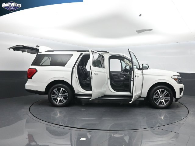 Certified 2023 Ford Expedition Max XLT RWD image 27