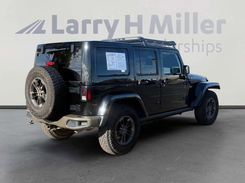 Used 2016 Jeep Wrangler Unlimited Sahara image 6