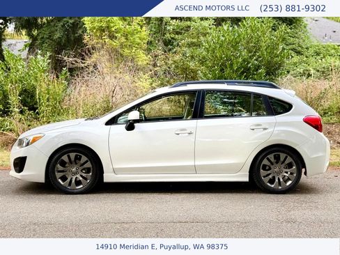 Used 2013 Subaru Impreza 2.0i Sport Premium w/ Popular Pkg 1 AWD/4WD image 2