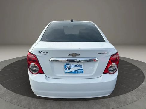 Used 2016 Chevrolet Sonic LT image 8