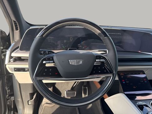 New 2026 Cadillac Vistiq Luxury image 20