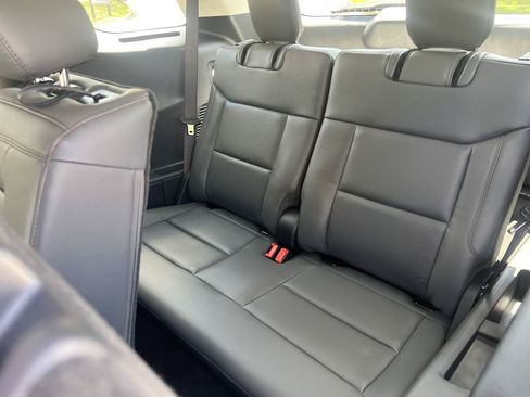 New 2026 Ford Explorer Active AWD/4WD image 18