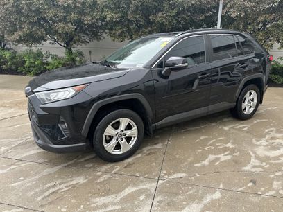 Used 2021 Toyota RAV4 XLE w/ Convenience Package