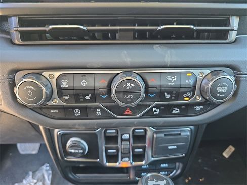 New 2026 Jeep Wrangler Sahara image 21