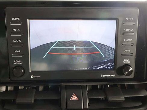 Used 2022 Toyota RAV4 LE image 33