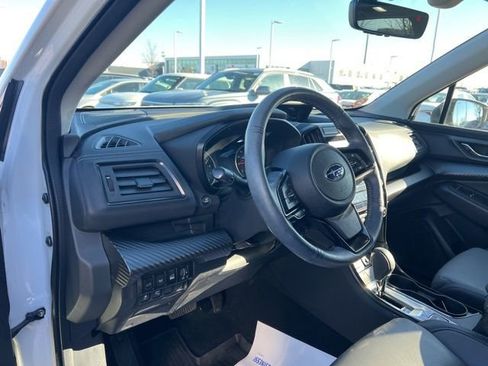Used 2022 Subaru Ascent Onyx Edition image 9