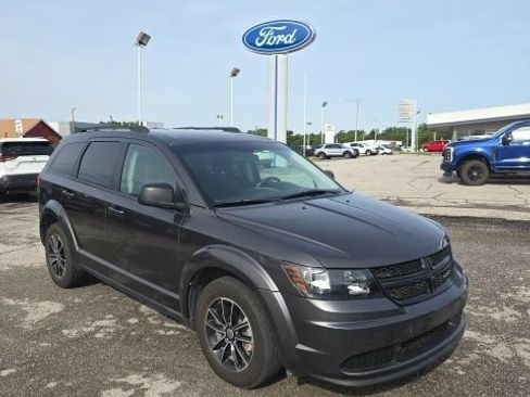 Used 2018 Dodge Journey SE w/ Popular Equipment Group FWD image 1