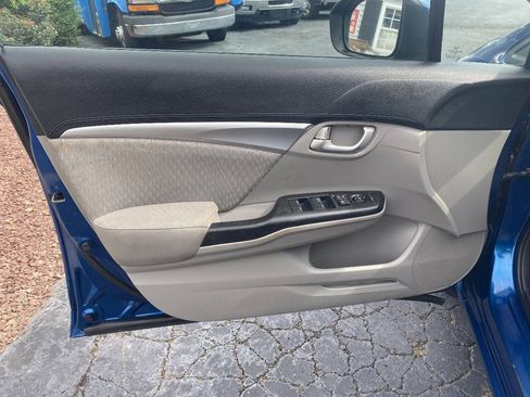 Used 2014 Honda Civic EX image 12