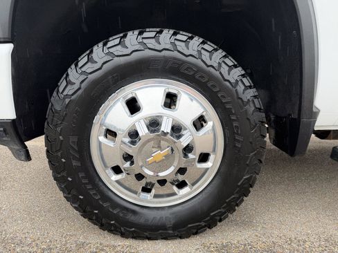 Used 2024 Chevrolet Silverado 3500 High Country w/ High Country Premium Package AWD/4WD image 25