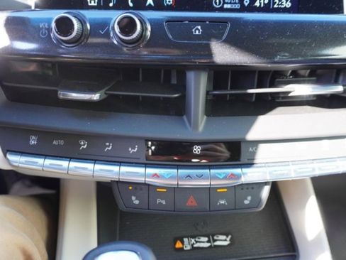 Used 2023 Cadillac CT4 Luxury w/ Sun And Sound Package image 27