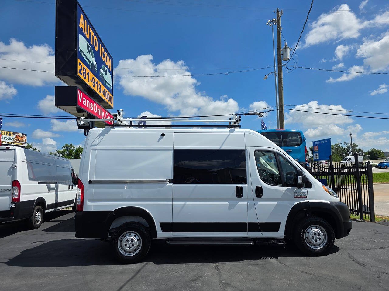 Used 2021 RAM ProMaster 1500 FWD image 3