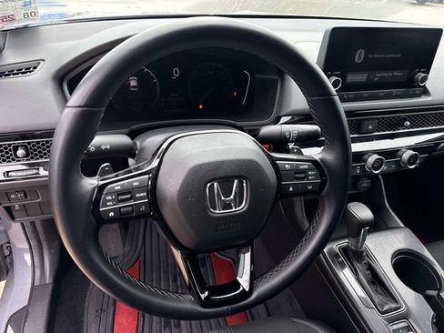 Used 2025 Honda Civic Sport image 21