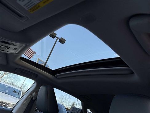 Used 2022 Lexus RX 450h AWD w/ Premium Package image 16