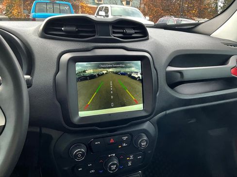 Used 2023 Jeep Renegade Trailhawk image 26