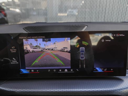 New 2026 BMW 330i Sedan w/ M Sport Package image 20