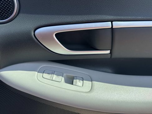 Used 2025 Hyundai Sonata SEL FWD image 14