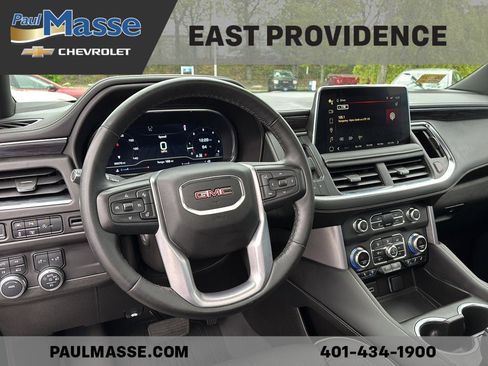 Certified 2023 GMC Yukon XL SLT w/ SLT Luxury Package AWD/4WD image 14