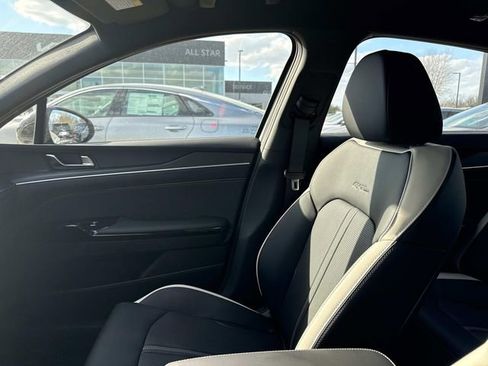 New 2026 Kia K5 GT-Line image 18
