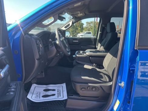 New 2026 Chevrolet Silverado 1500 Custom w/ Turbomax Blackout Package image 16