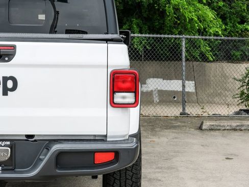 Used 2022 Jeep Gladiator Sport AWD/4WD image 60