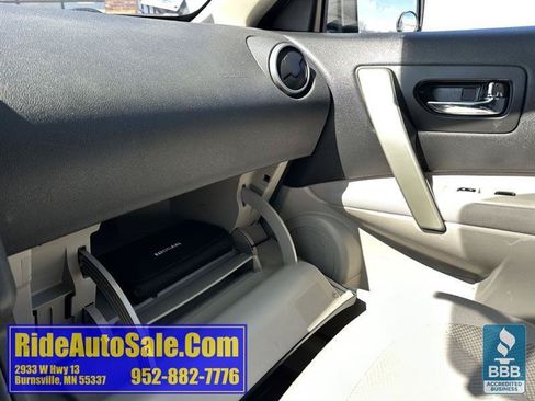Used 2013 Nissan Rogue S w/ Special Edition Pkg AWD/4WD image 29