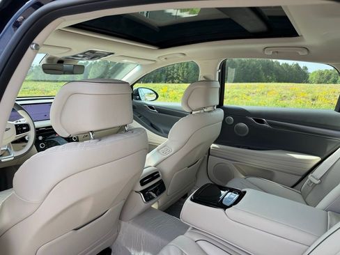 Used 2025 Genesis G80 2.5T Sport Prestige image 24