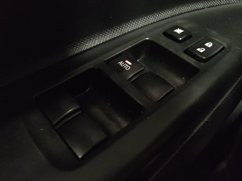 Used 2024 Mitsubishi Mirage ES FWD image 27