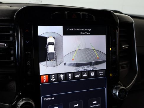 Used 2024 RAM 2500 Laramie w/ Sport Appearance Package image 6