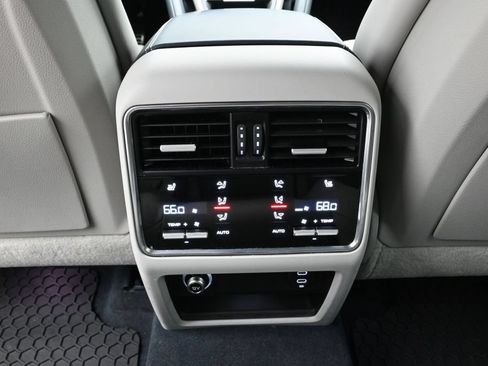 Certified 2023 Porsche Cayenne GTS AWD/4WD image 19