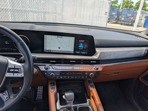 Used 2023 Kia Telluride SX X-Pro AWD/4WD image 4
