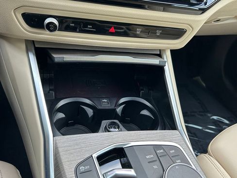 Used 2025 BMW 330i Sedan w/ Convenience Package RWD image 22