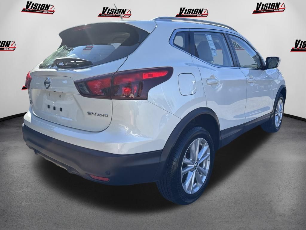 Used 2019 Nissan Rogue Sport SV w/ All-Weather Package AWD/4WD image 5