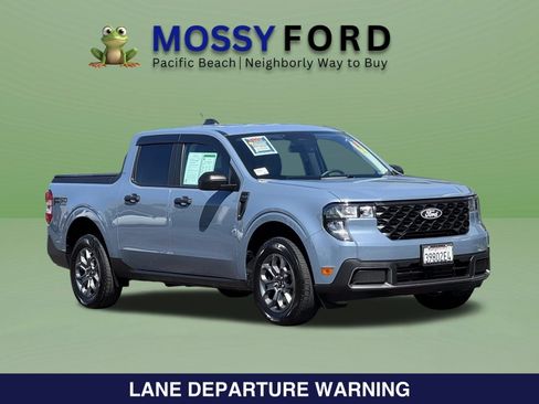 Used 2025 Ford Maverick XLT w/ Equipment Group 302A AWD/4WD image 2