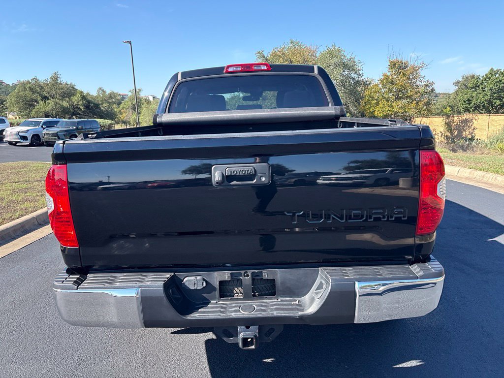 Used 2018 Toyota Tundra SR5 w/ SR5 Upgrade Package RWD image 4