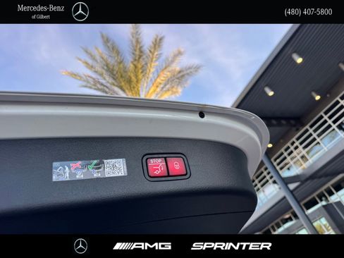 New 2026 Mercedes-Benz GLC 300 image 7