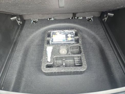 New 2026 Jeep Compass Limited image 28