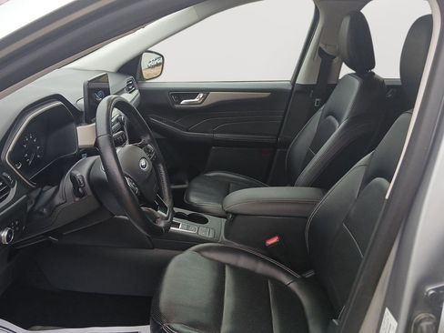 Used 2021 Ford Escape SEL image 8