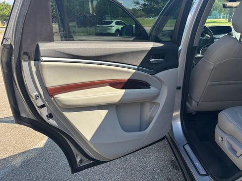 Used 2016 Acura MDX FWD w/ Technology Package image 30