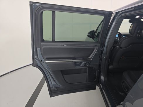 Used 2024 Rivian R1S Adventure image 17