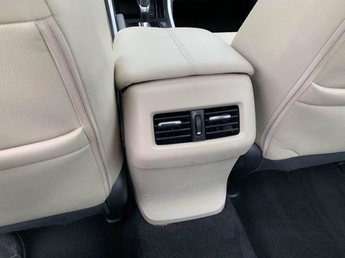 Used 2015 Honda Accord EX-L image 40