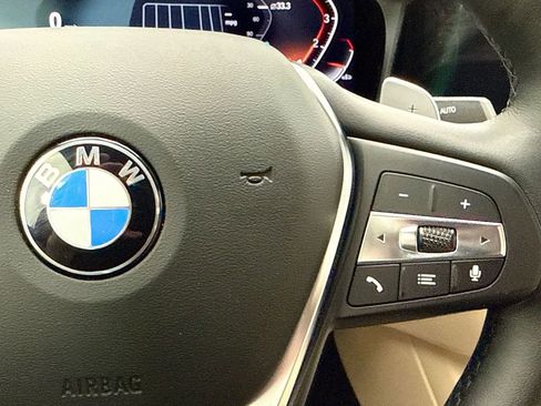 Used 2022 BMW 330i Sedan w/ Premium Package 2 RWD image 12