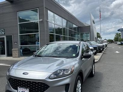 Certified 2022 Ford Escape SE w/ Cold Weather Package