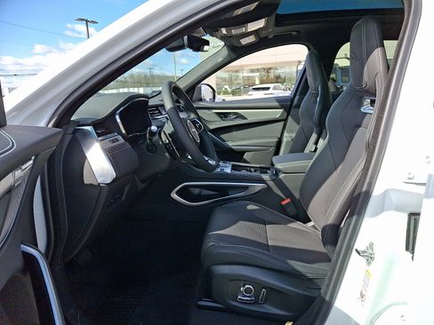 New 2026 Jaguar F-PACE R-Dynamic S image 11